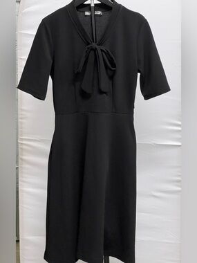 Oxiuly fashion Black Tie-Neck Midi Dress - Elegant Women's Dress Knee Length